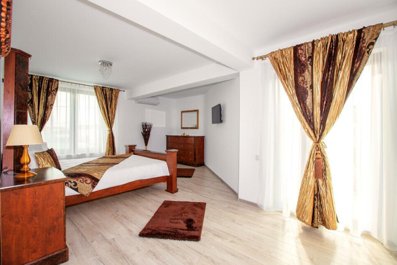 Casa Romeo & Julieta Ξενοδοχείο Haţeg Εξωτερικό φωτογραφία